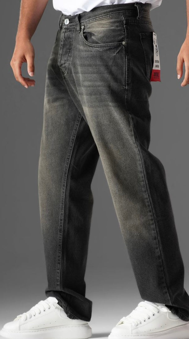 Wide leg jeans