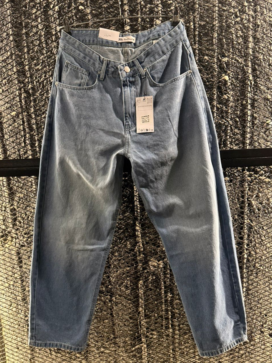 Super baggy denim