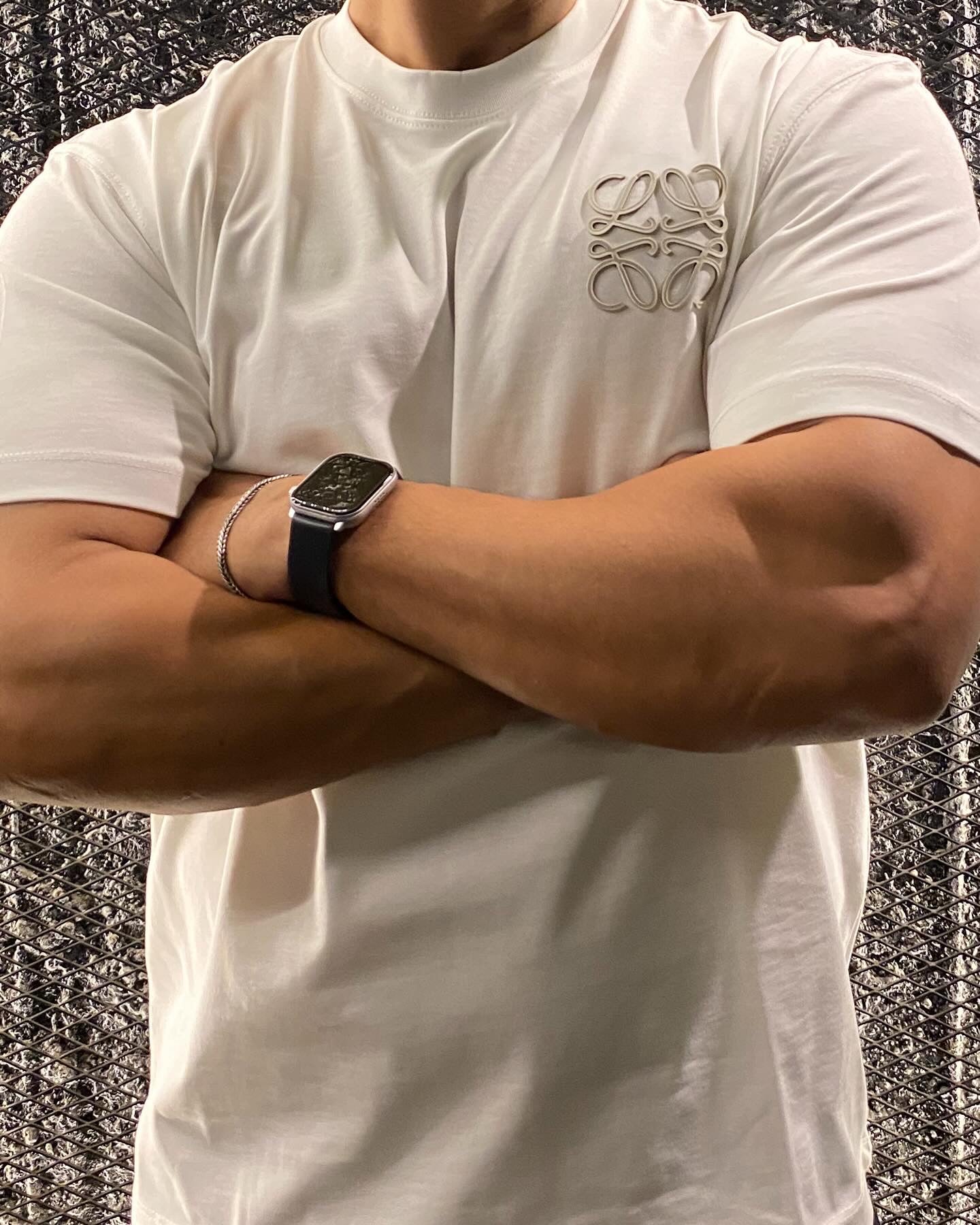 T-shirt.
