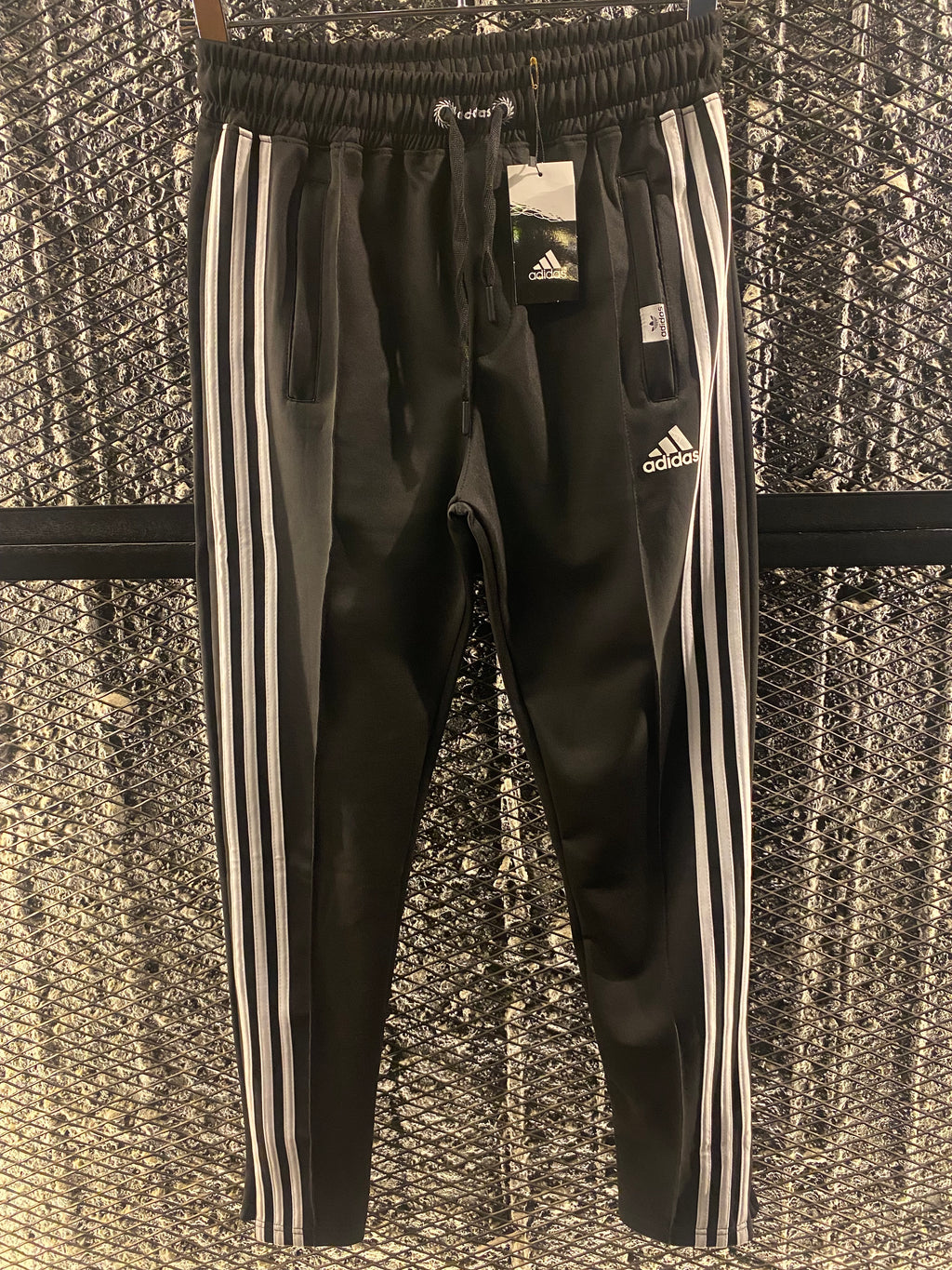 Sweat pants