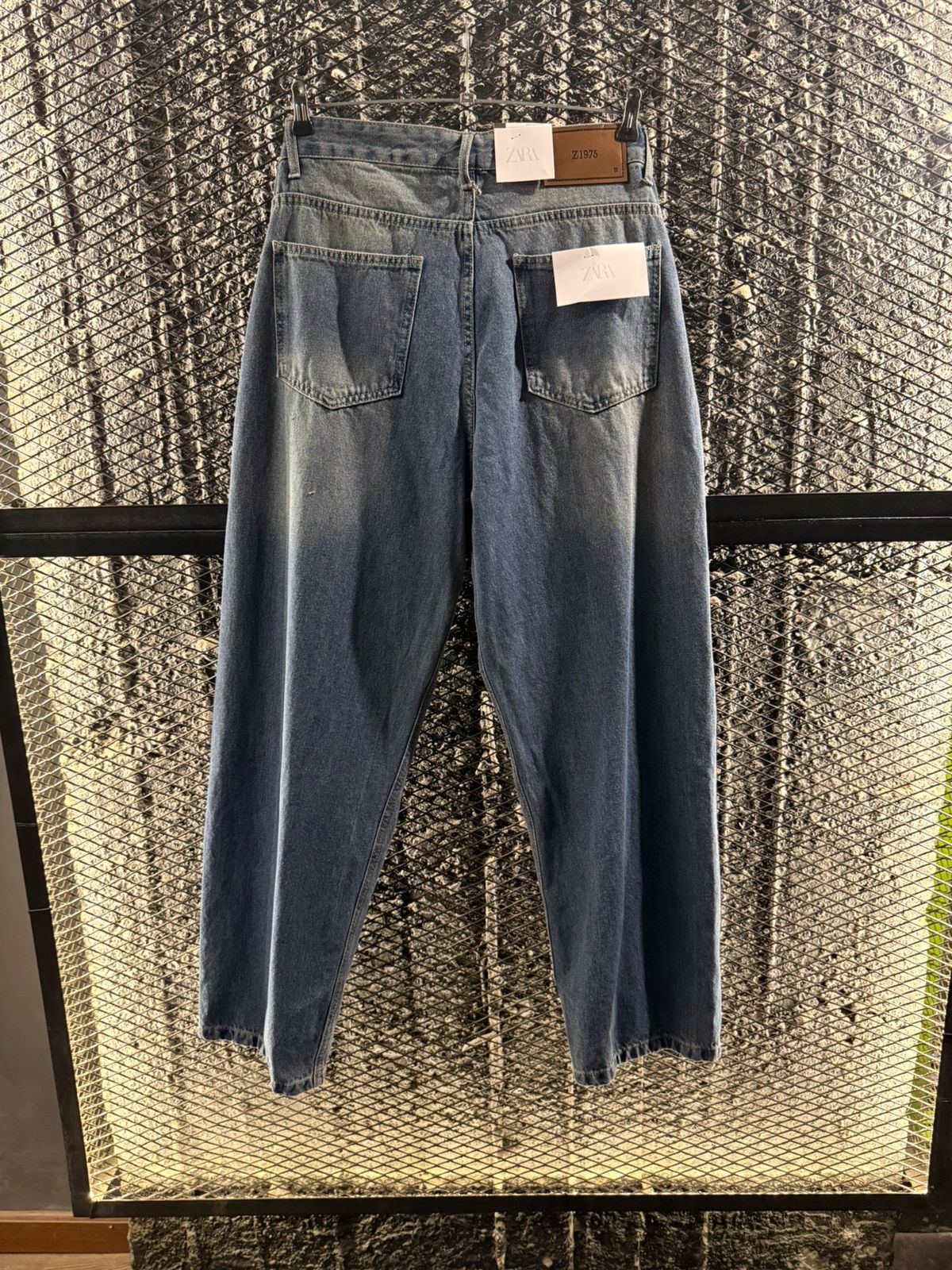 Super baggy denim