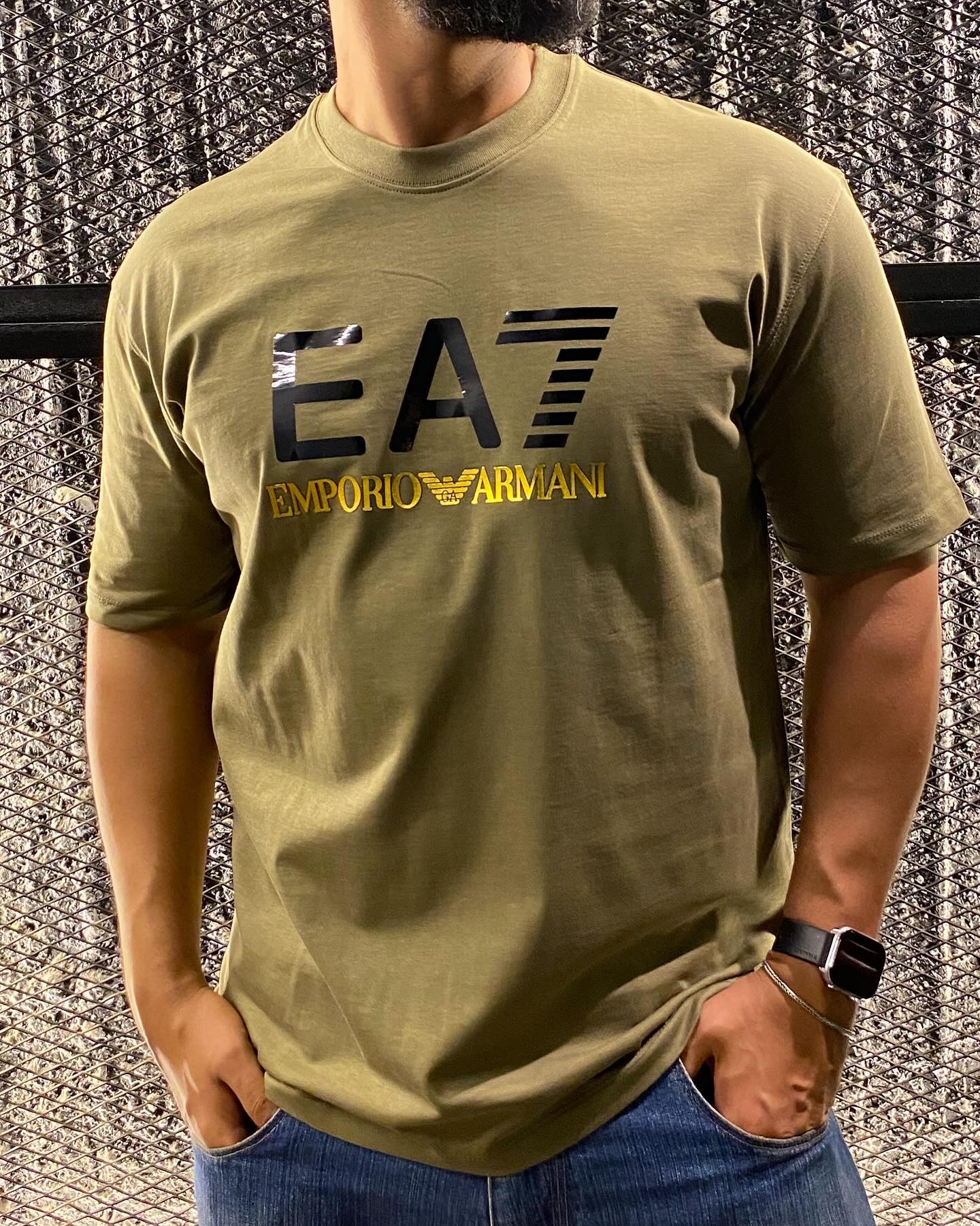 EA7 T-shirt