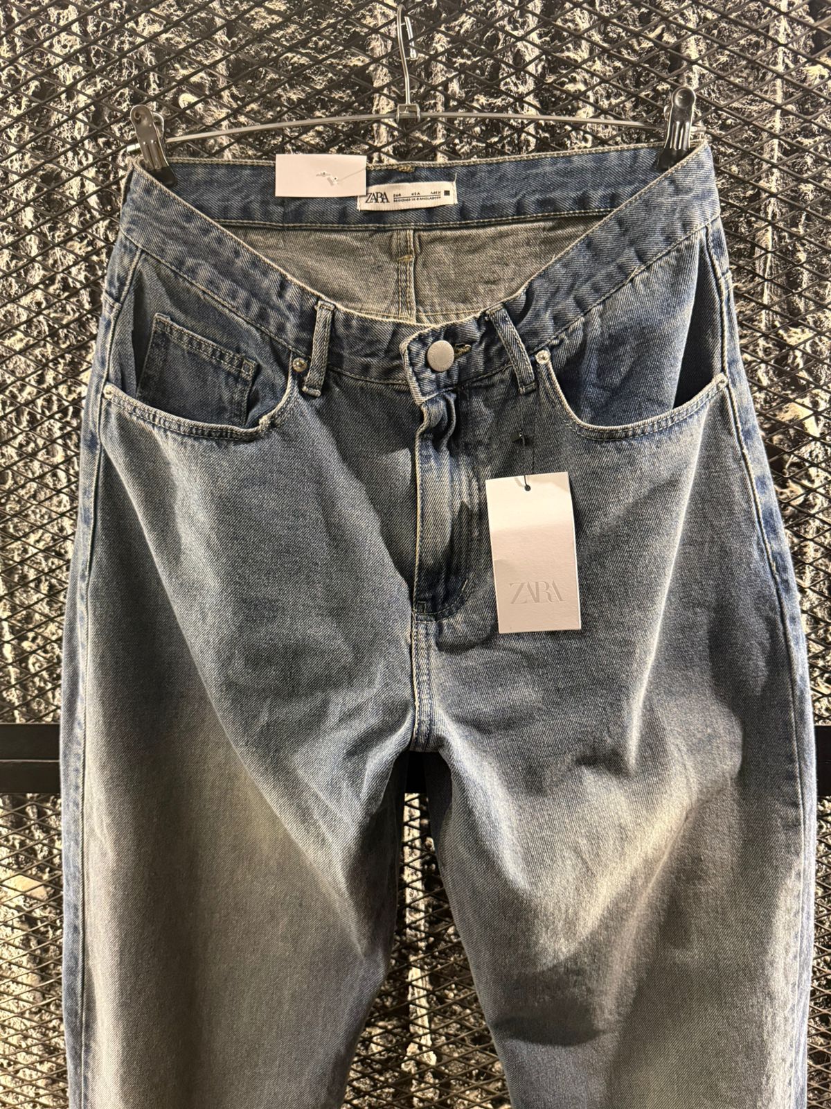 Super baggy denim