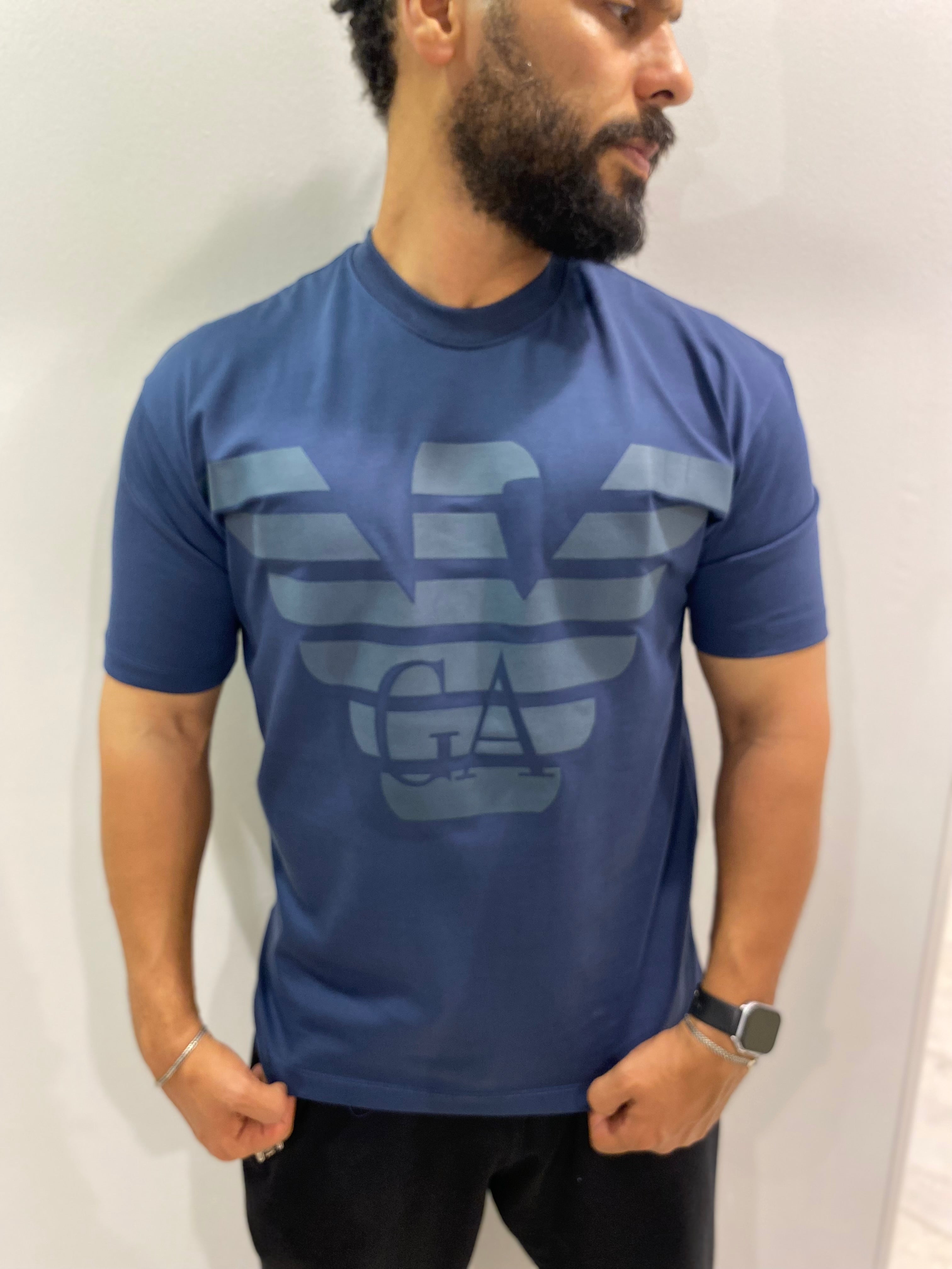 EA7 T-shirt