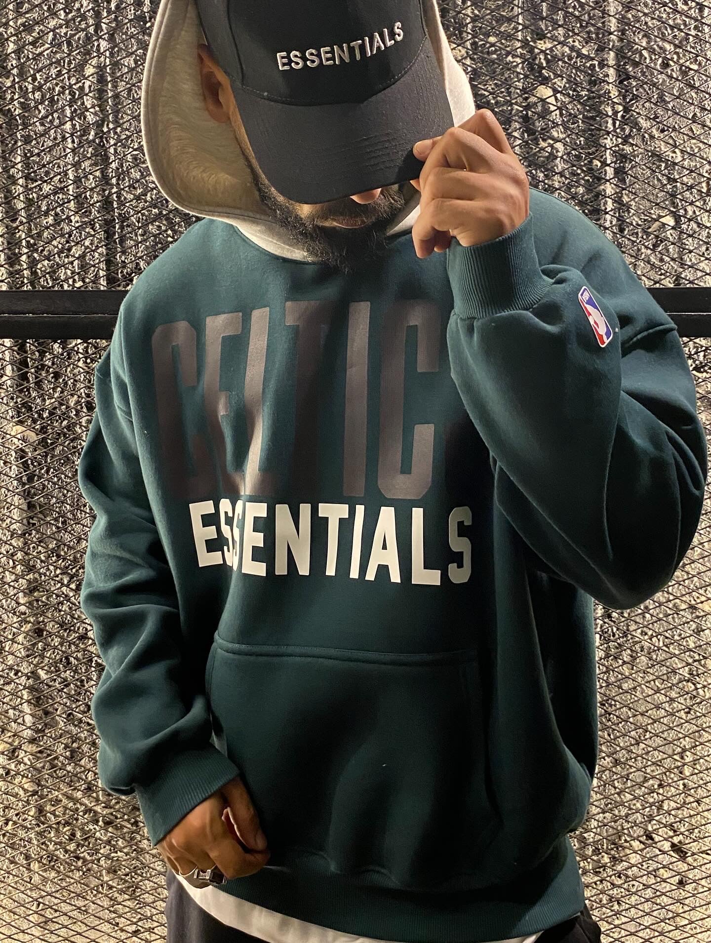 Essentials extra oversized hoodie