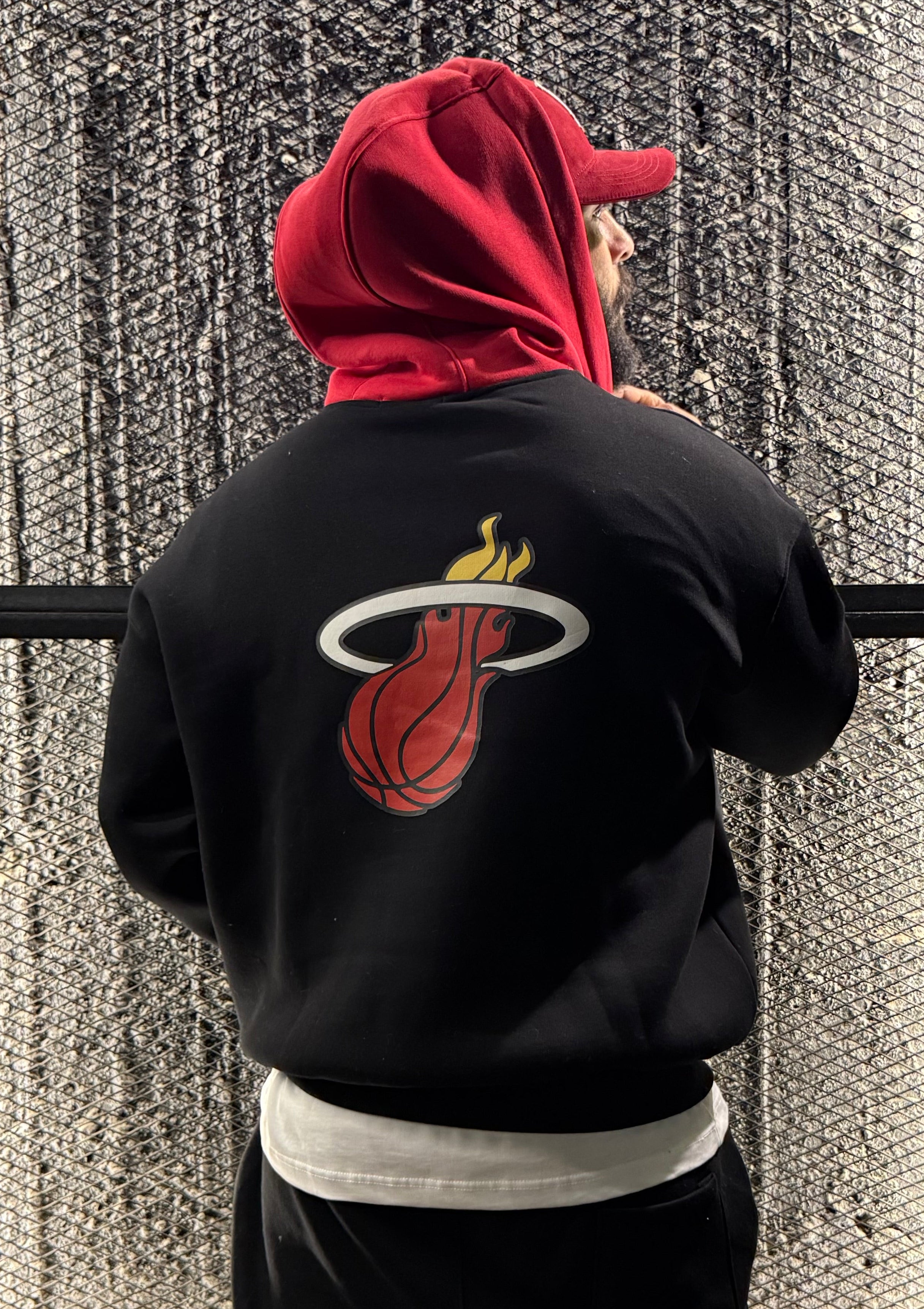 Extra oversized hoodie essentials