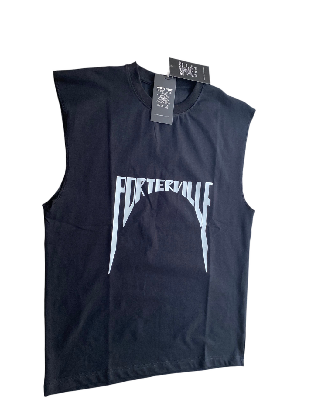 Sleeveless T-shirt