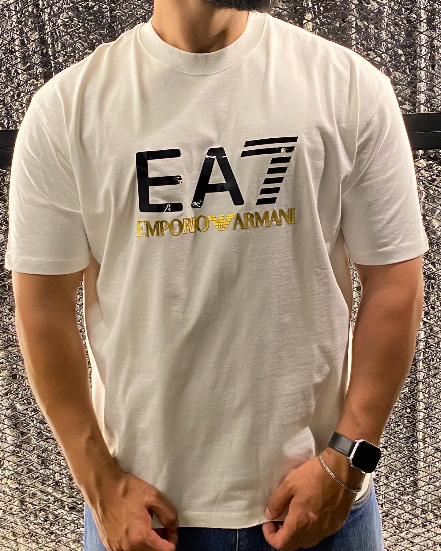 EA7 T-shirt