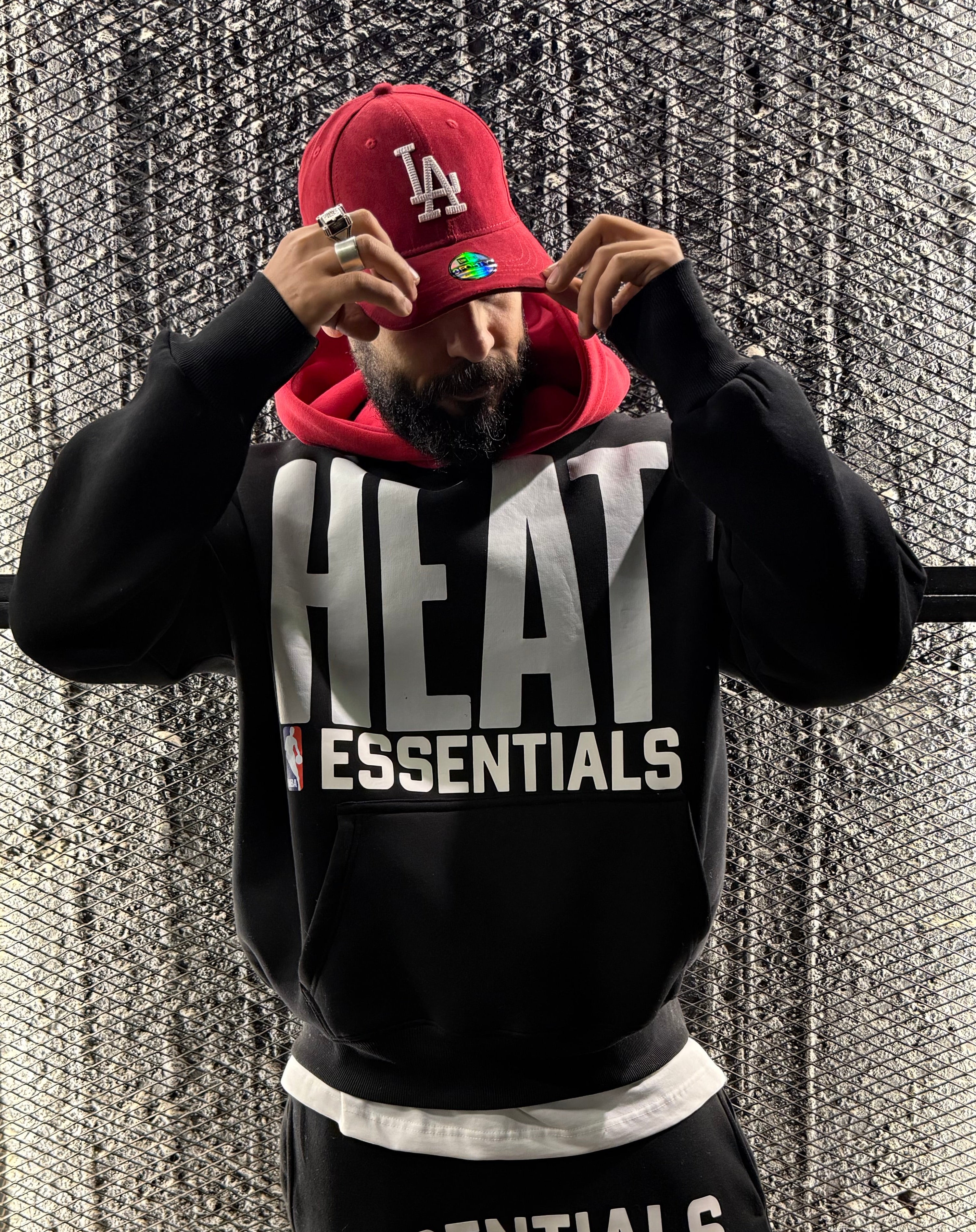 Extra oversized hoodie essentials