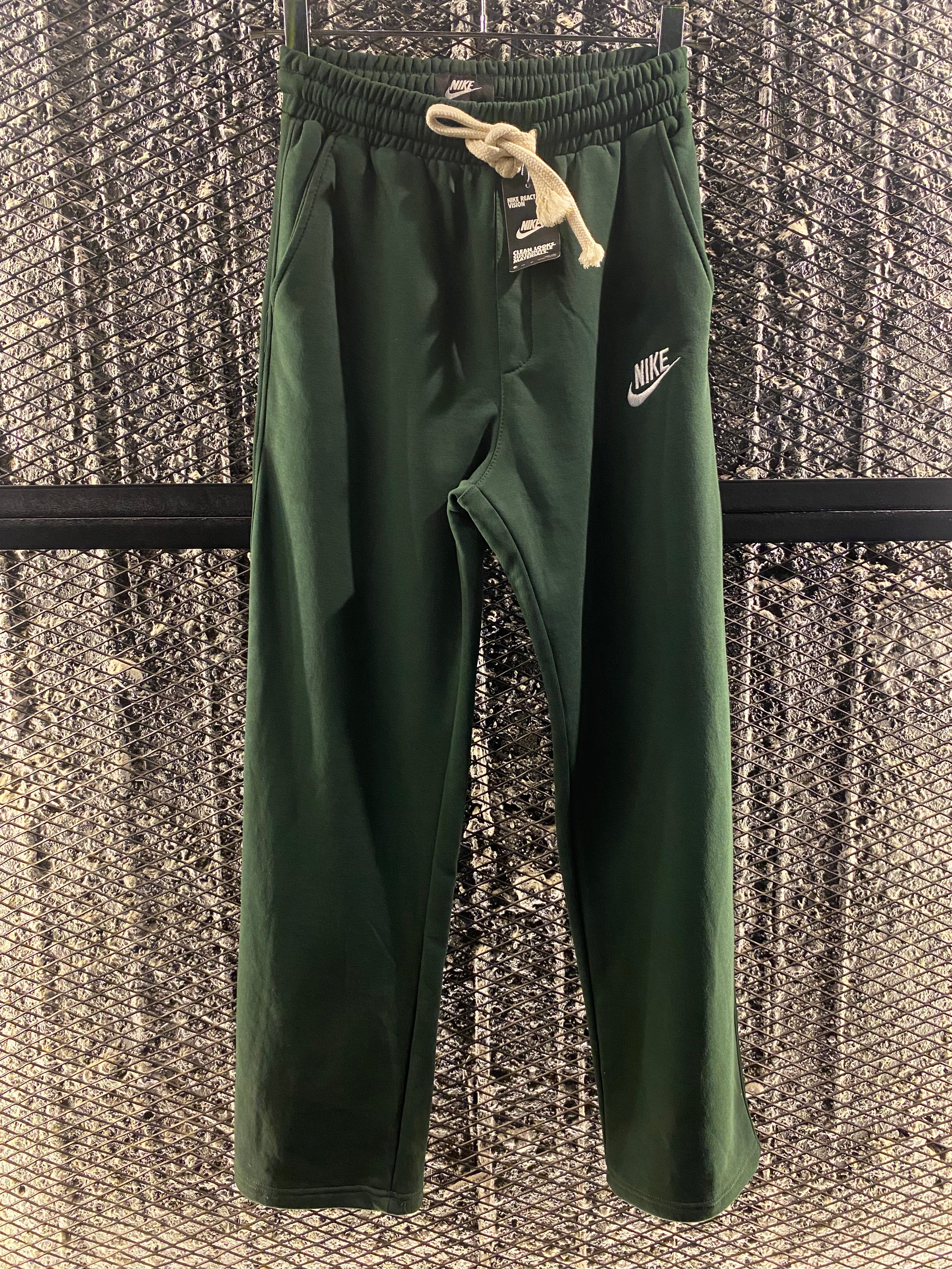 Nike Sweatpants
