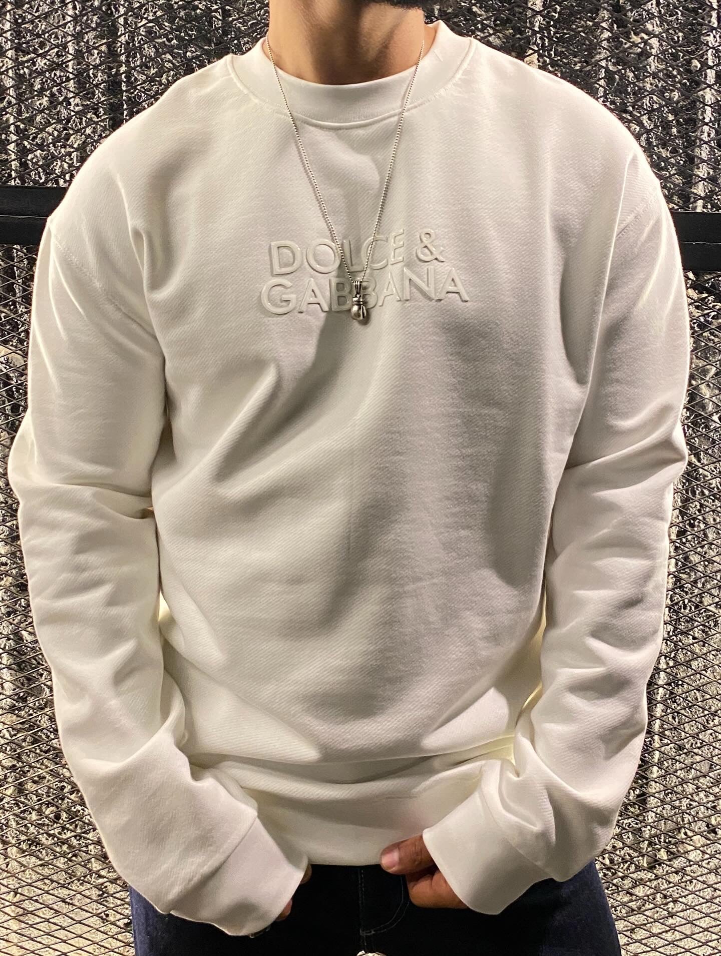 D&G sweatshirt