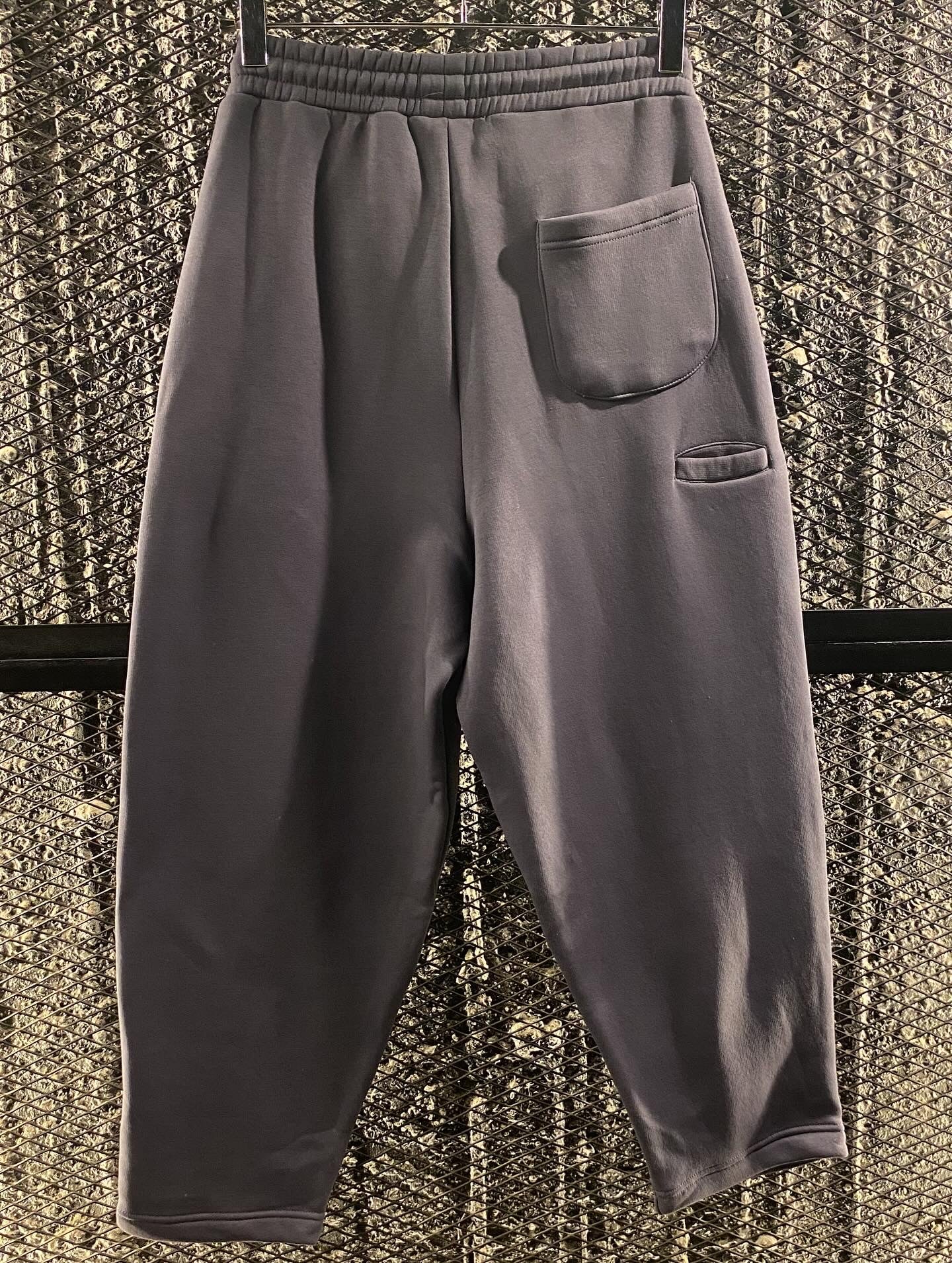 Sweatpants balloon-fit